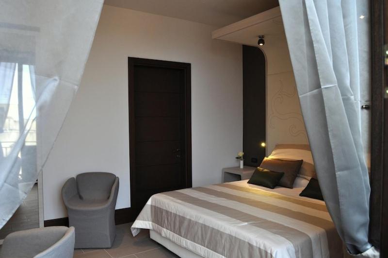 Hotel Palazzo Fortunato SantʼAgata di Militello Zimmer foto